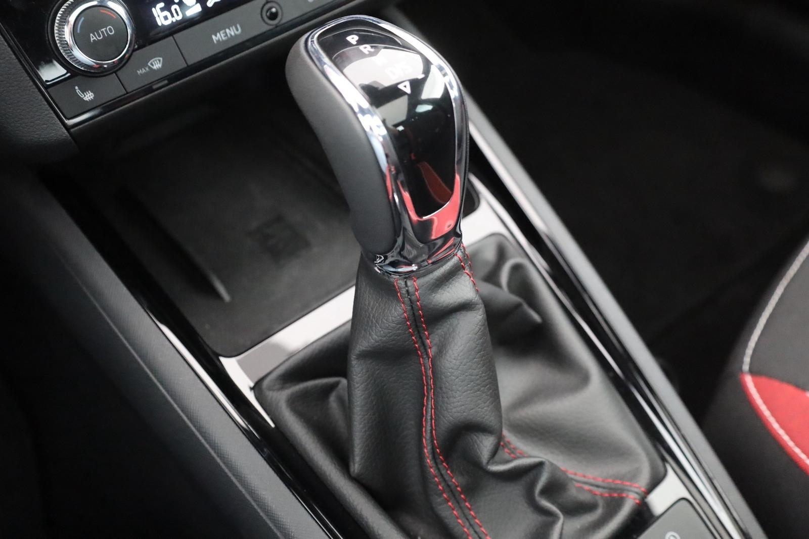 Skoda Kamiq 1.0 TSI DSG Monte Carlo LED SmartLink DAB