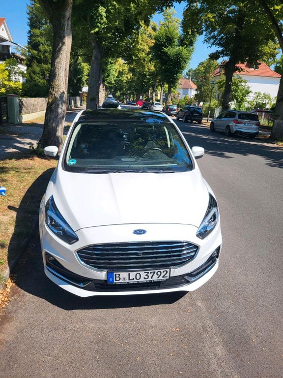 Image of Ford S-Max