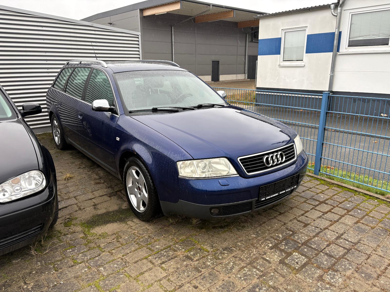 Audi A6 2.4 quattro Avant