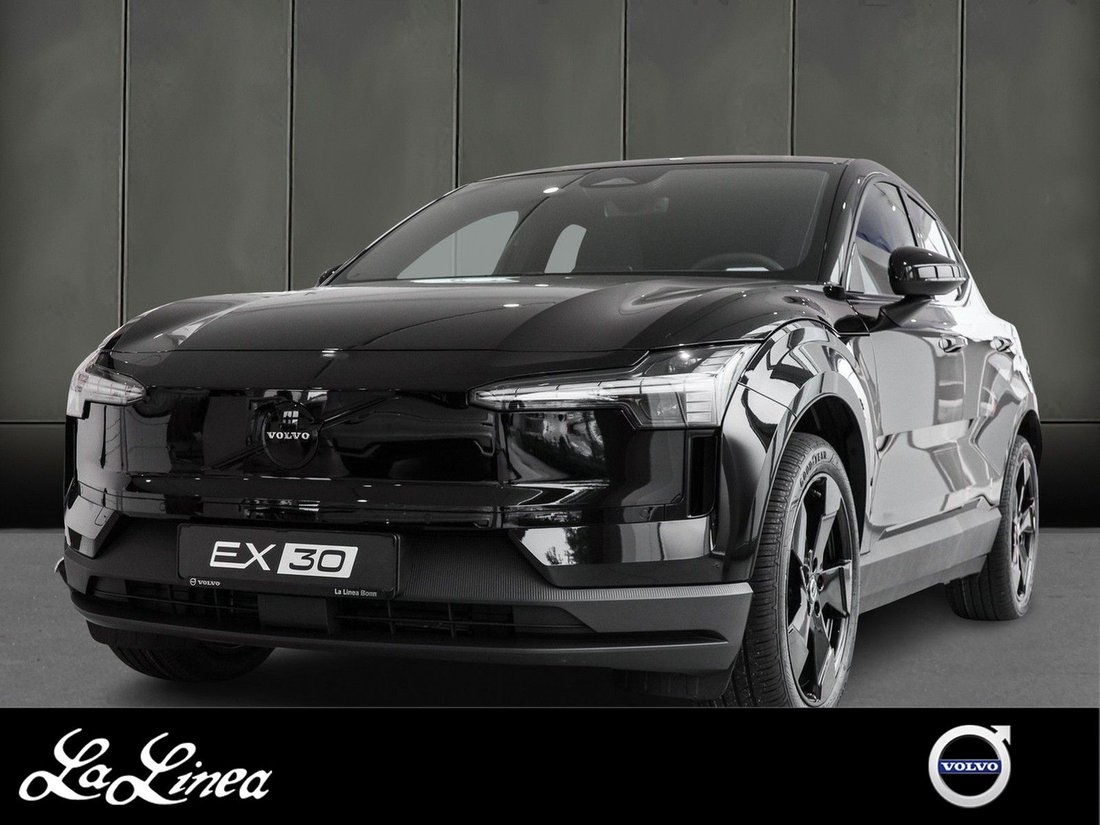 Volvo EX30 P5 Longe Range Plus Black Edition Pure Elec