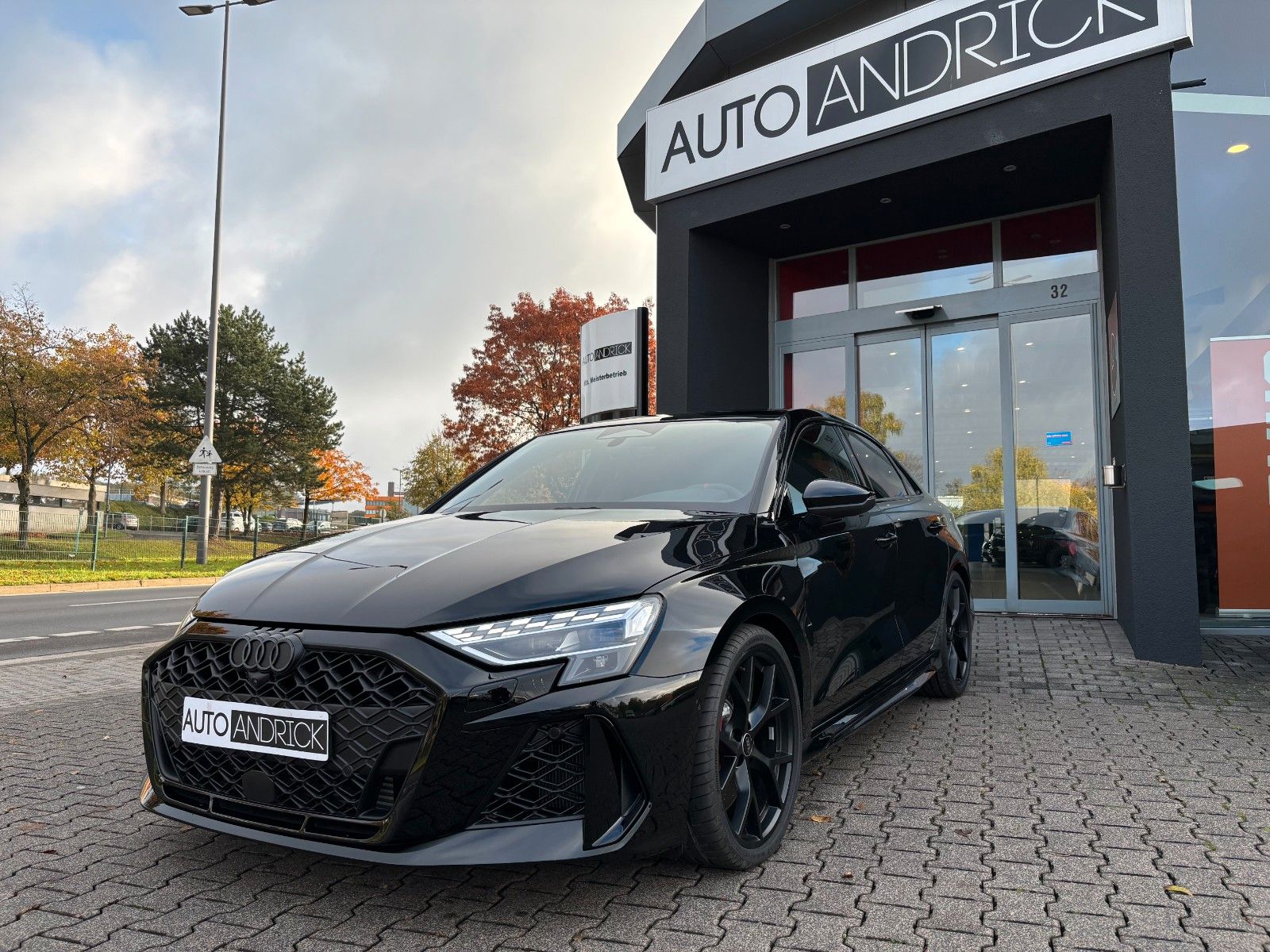 Audi RS3 LIMO 2.5 TFSI Quattro KAMERA SONOS LEDER SHZ