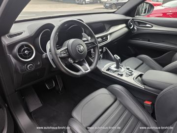 Alfa-Romeo Stelvio - 7
