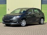 Citroën C4 Lim. 1.2 Selection/Klimaaut./SHZG/Alu/PDC - Citroën C4 mit Benzin-Antrieb: Scheckheftgepflegt