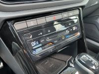 VW T-Roc 2.0 TSI OPF DSG 4M R-Line NAV PANO MATRIX bei Autohaus Landmann & Maier OHG