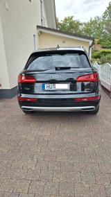 Audi Q5 sport 40 TDI quattro S tronic 190PS - 1. Hand - Audi Q5 Gebrauchtwagen in Frankfurt