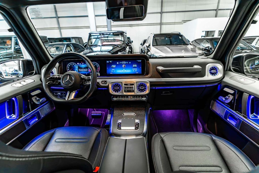 MERCEDES-BENZ G-Class 2026