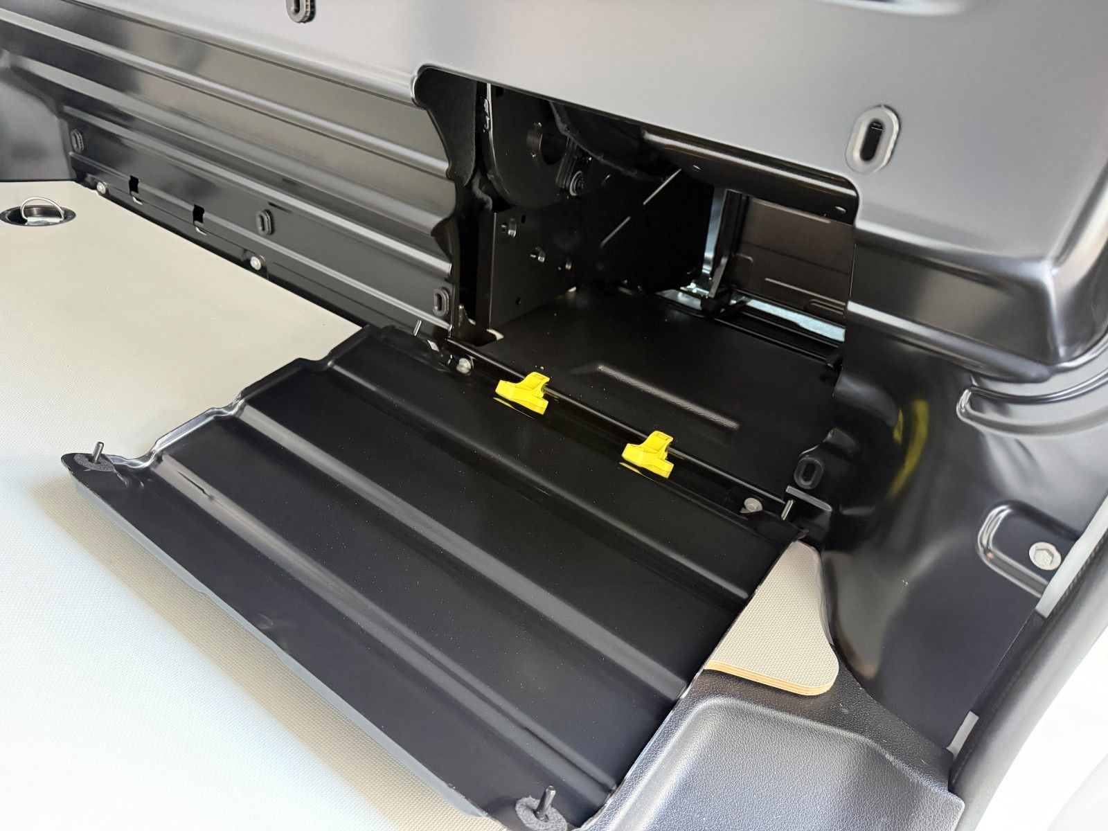 Fahrzeugabbildung Opel Vivaro Cargo 150PS Diesel Kamera/LED!