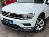 Volkswagen Tiguan Comfortline BMT SHZ/Alcantara/Massage - VW Tiguan Gebrauchtwagen in München