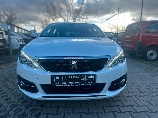 Peugeot 308 BlueHDi 130 EAT8 Active SW Navi Kamera Pdc