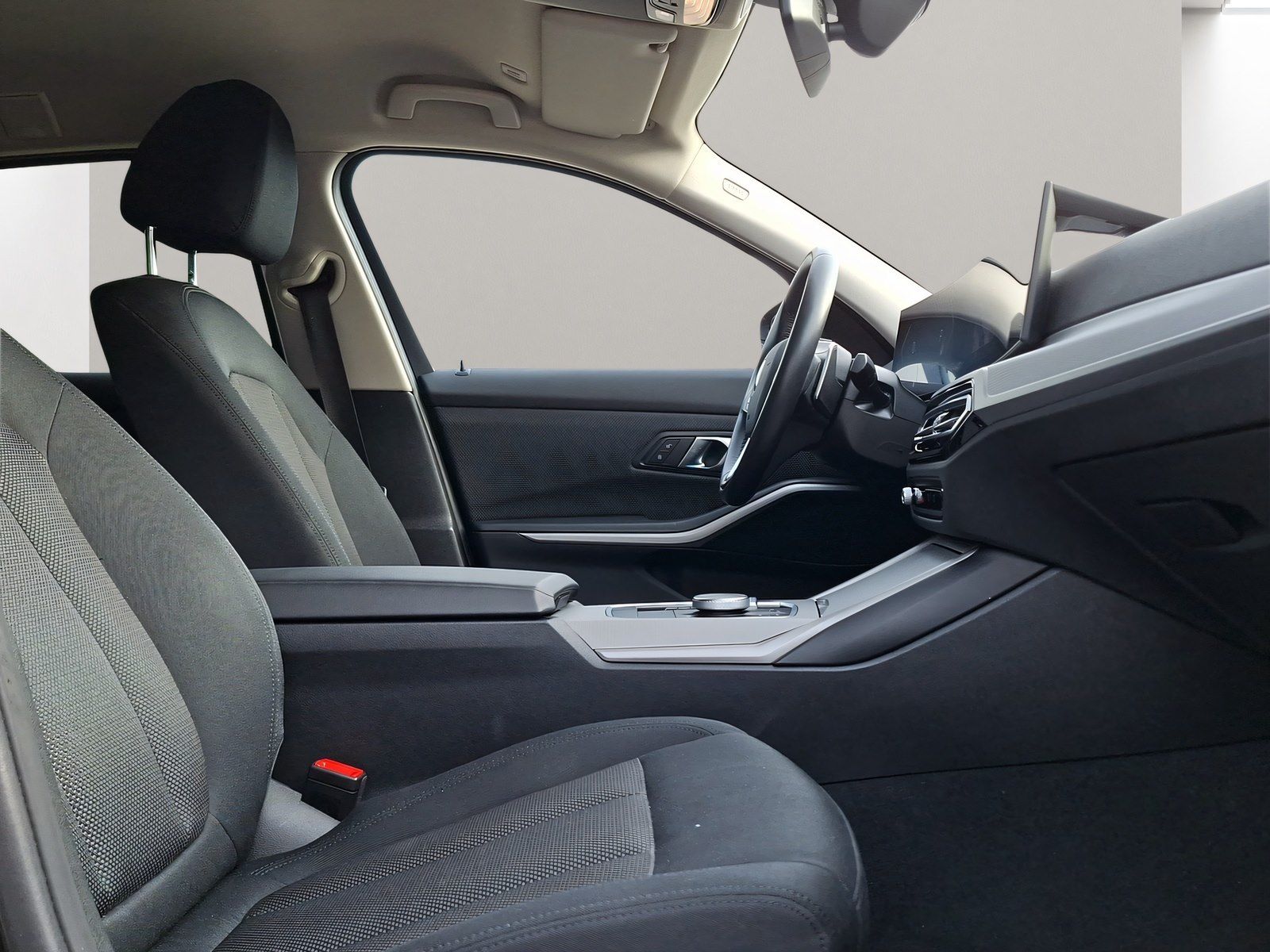 BMW 320i Touring Standheizung Navi AHK Kamera foto 5