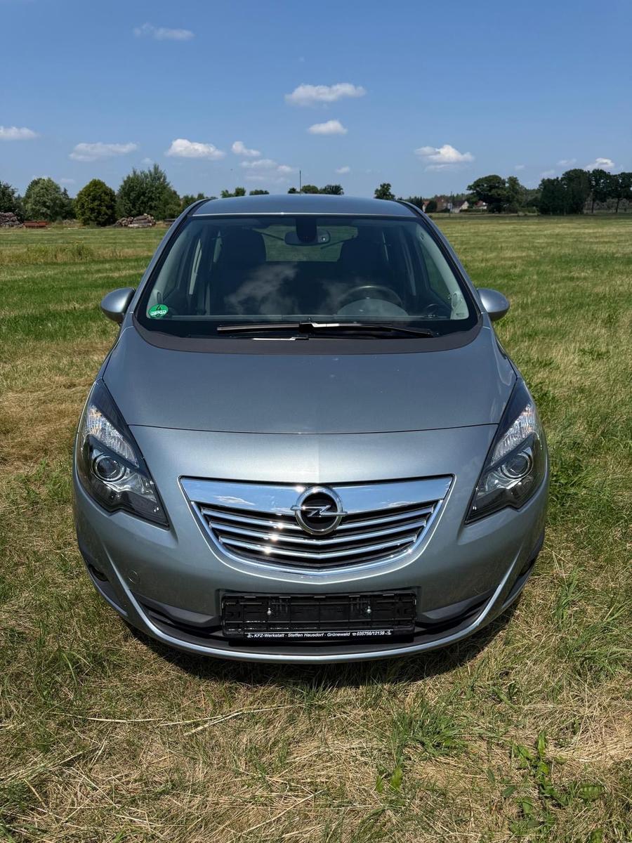 Opel Meriva 2010 — photo 5