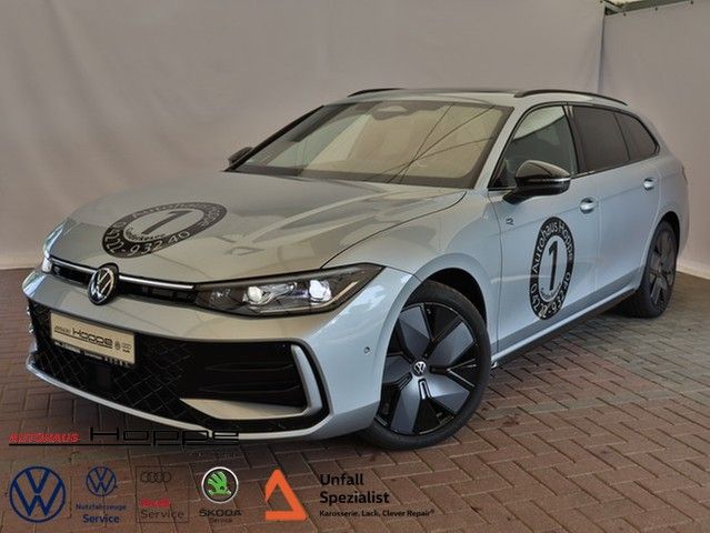 Volkswagen Passat R-Line 2.0 TDI DSG AHK+MATRIX+PANO+ACC+HU