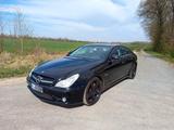 Mercedes-Benz CLS 63 AMG - Mercedes-Benz CLS 63 AMG: Coupé