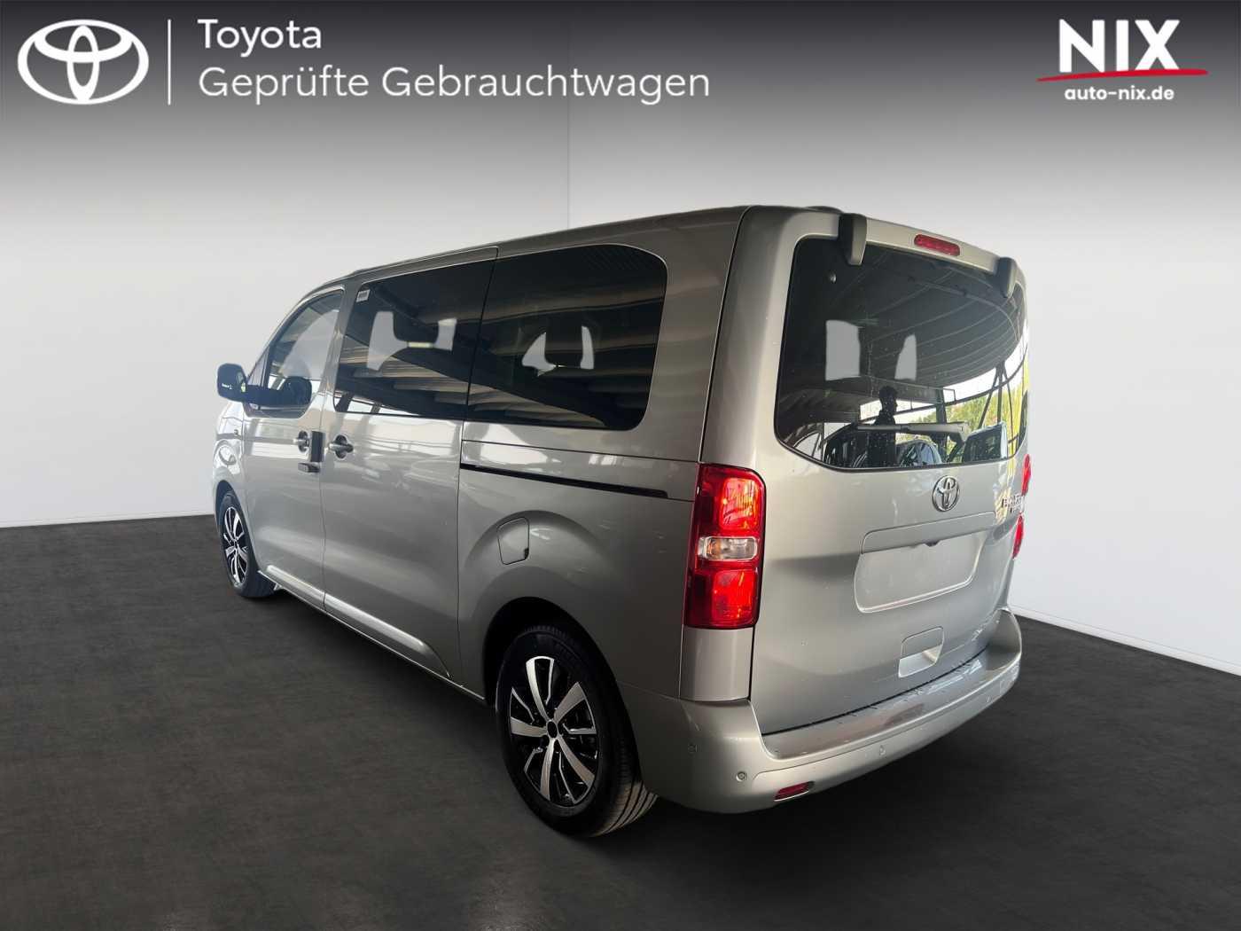 Toyota Proace Verso 2.2 D AT Teamplayer L1 8-Sitzer