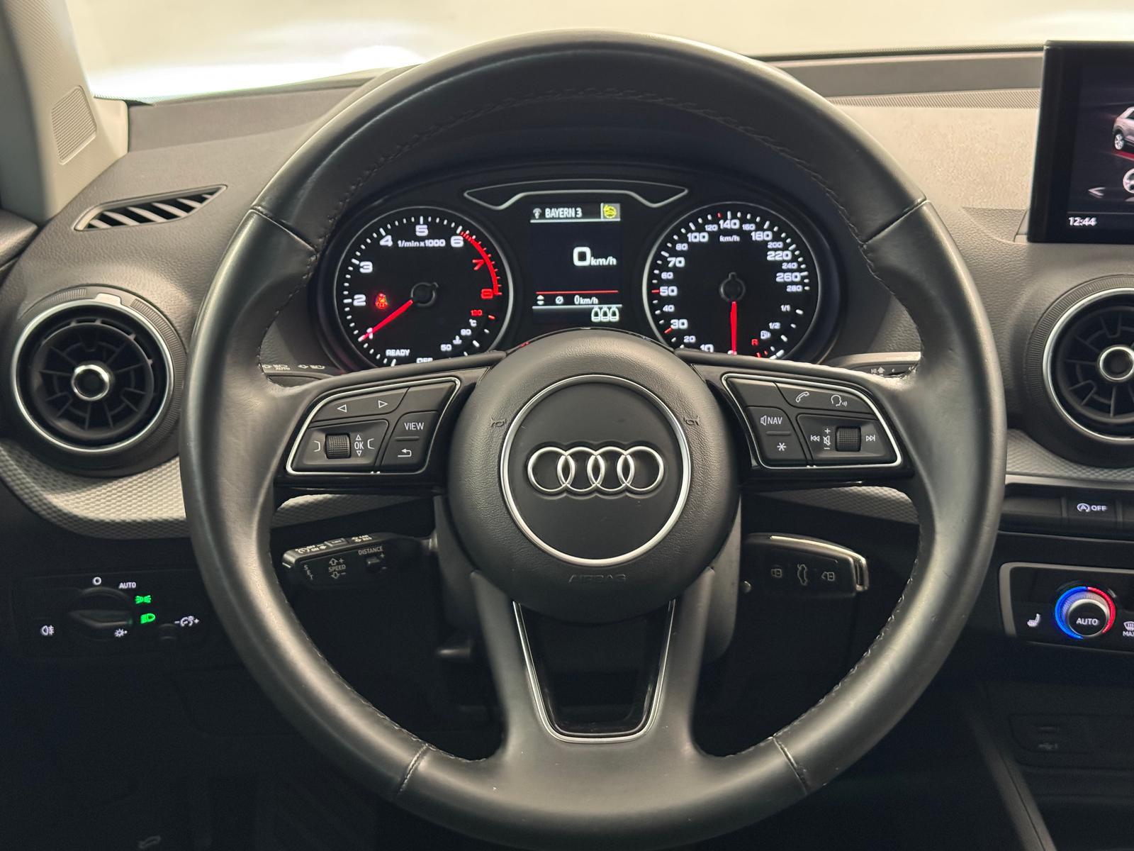 Audi Q2 1.0 TFSI Proline LED Navi-app Parkhilfe apple, миниатюра 13
