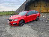 Skoda Octavia 2.0 TSI DSG RS 245 Combi RS - Skoda Octavia: Standheizung