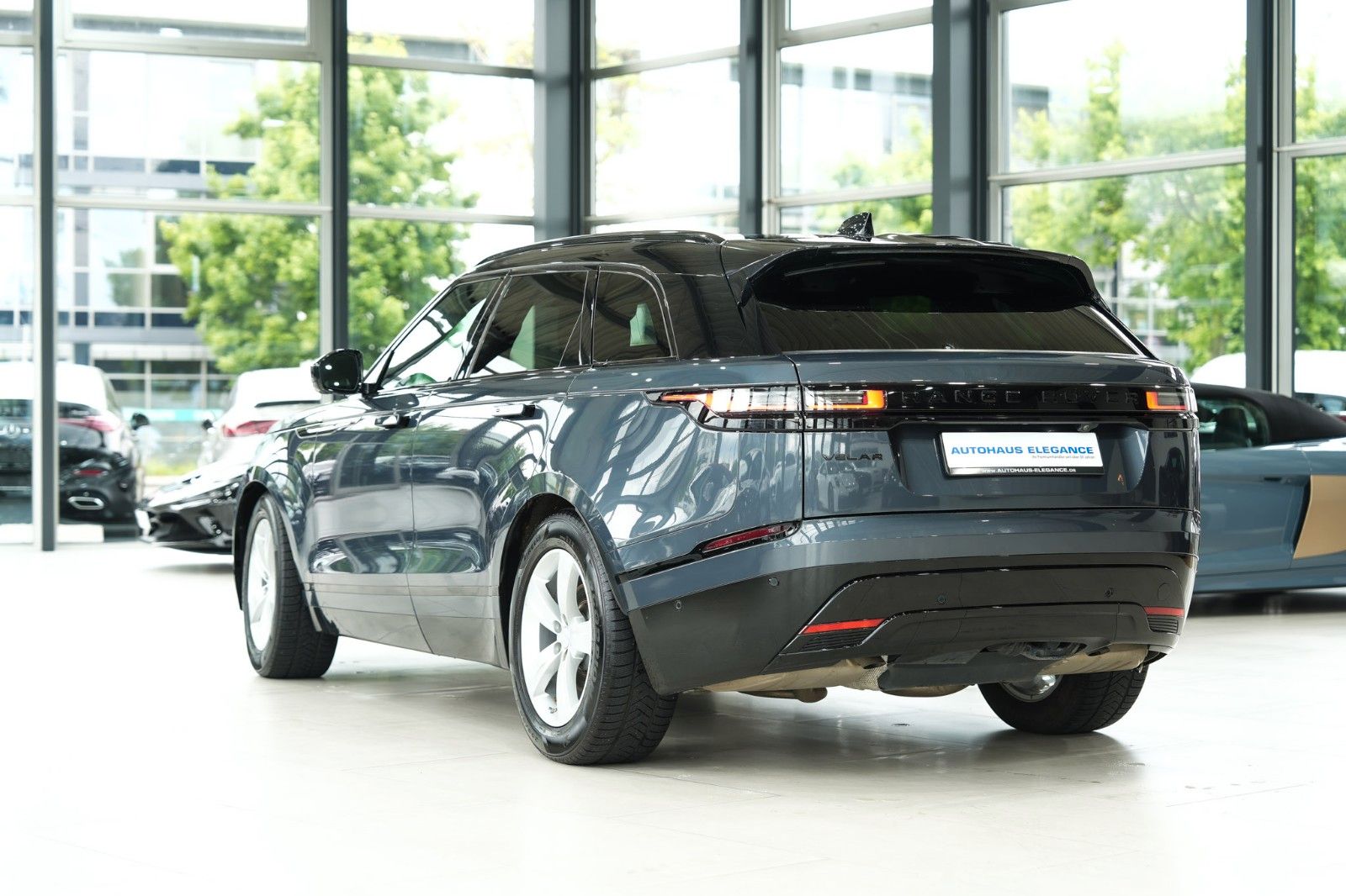 Land Rover Range Rover Velar D300 Dynamic SE AWD MERI 360° foto 3
