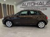 Audi A1 Sportback *STEUERKETTE NEU * TÜV NEU*INS.NEU* - Audi A1: Braun