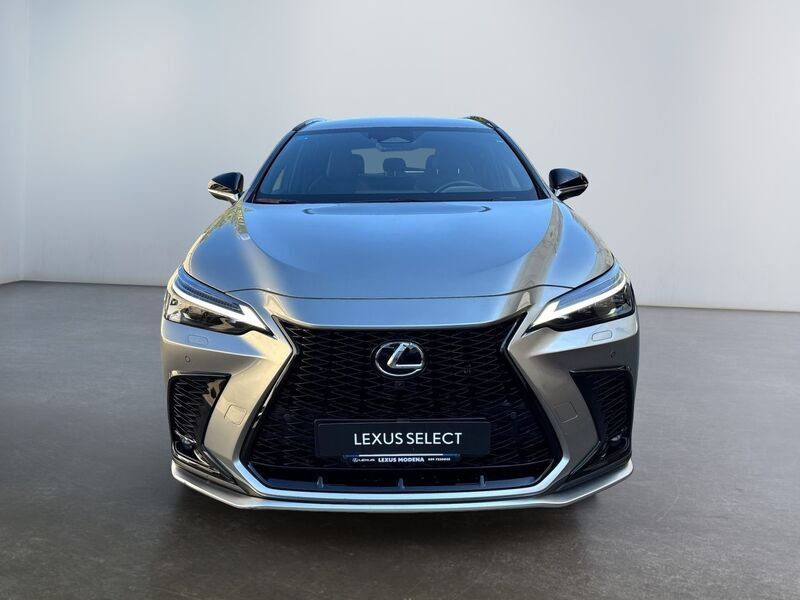 Lexus NX Plug-in F Sport 4WD imagem 2