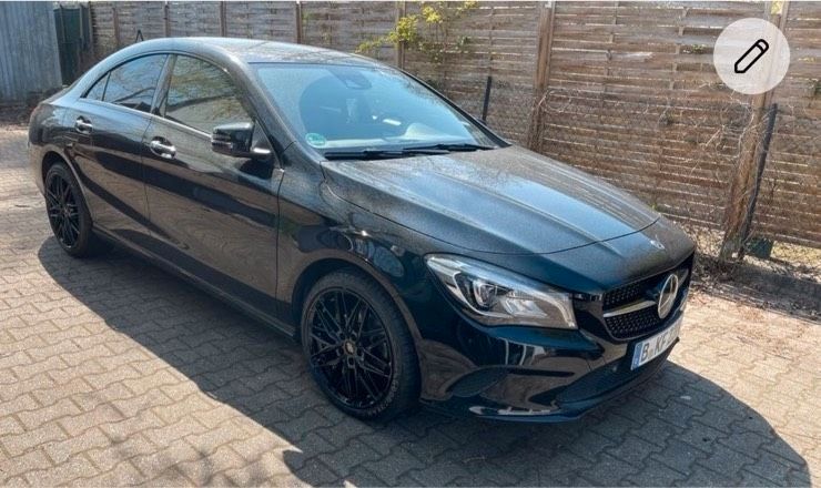 Image of Mercedes-Benz CLA 180