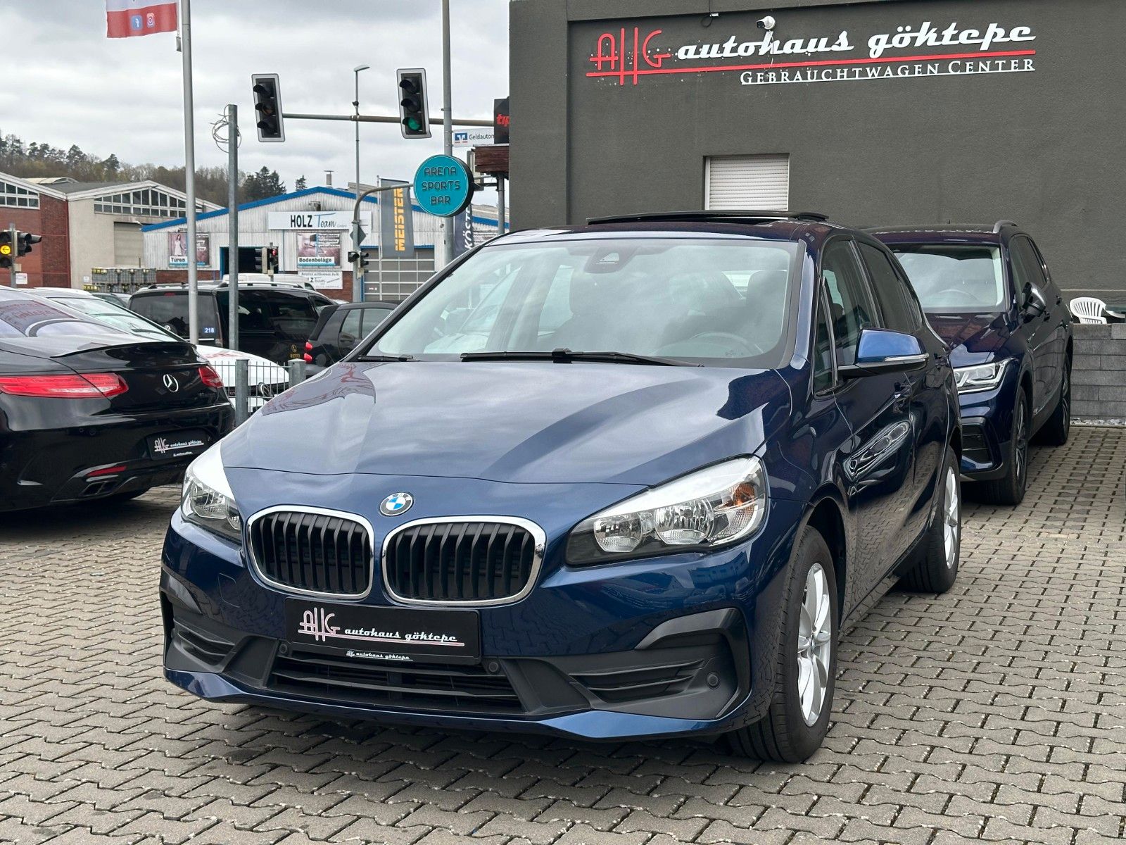 BMW 216d Active Tourer *1.HAND*PANO*HIFI*