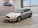 Ford Focus 1.5 EcoBoost Business  Automatik/AHK/Navi/ - Ford Focus: Automatik