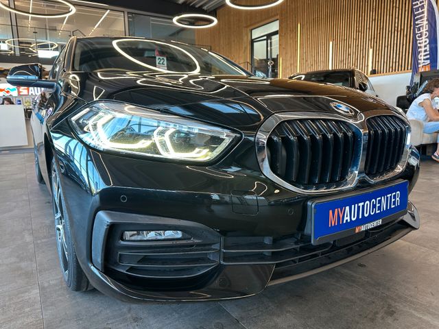 BMW 120 i *HEAD-UP*StandHZ*AHK*SPORT*2-ZONEN*CARPLAY