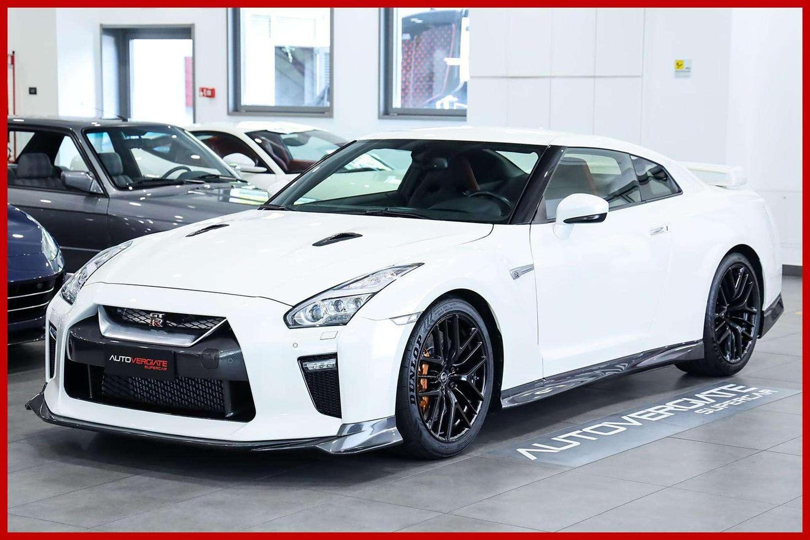 Nissan GT-R 3.8 V6|ONLY 16.000 KM|