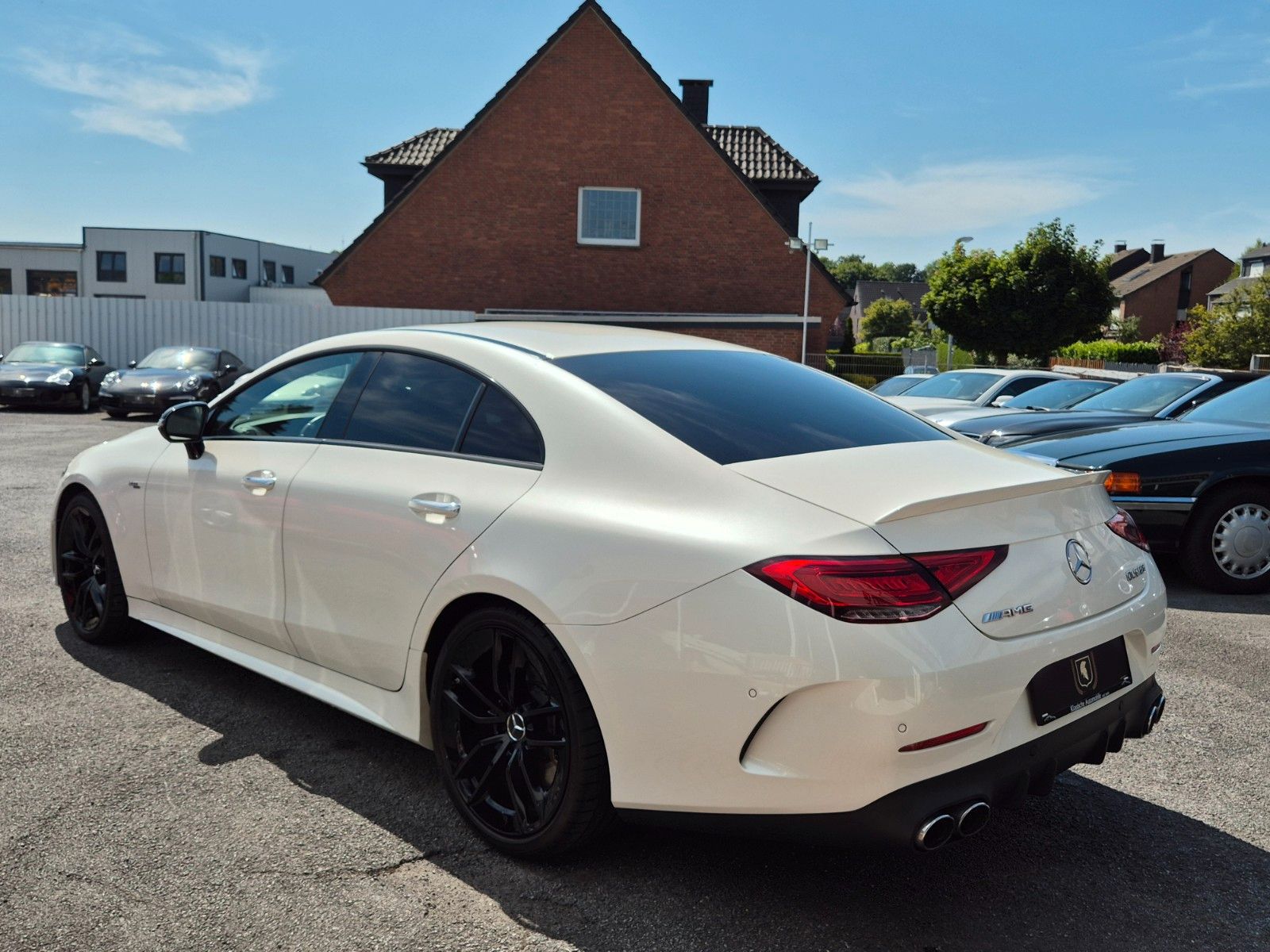 Fahrzeugabbildung Mercedes-Benz CLS 53 AMG/Massage/Burm/Assistenz/Top