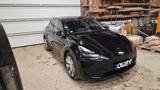 Tesla Model Y Standard Range SR RWD - Tesla Model Y in Düsseldorf
