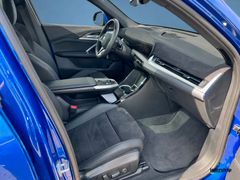 BMW iX2 – 10 / 15