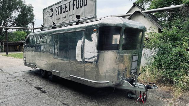 Airstream  Spartan Manor 1947 Street Food Trailer