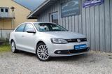 Volkswagen Jetta VI Highline Hybrid|Bi-Xenon|Navi - Volkswagen Jetta: Highline