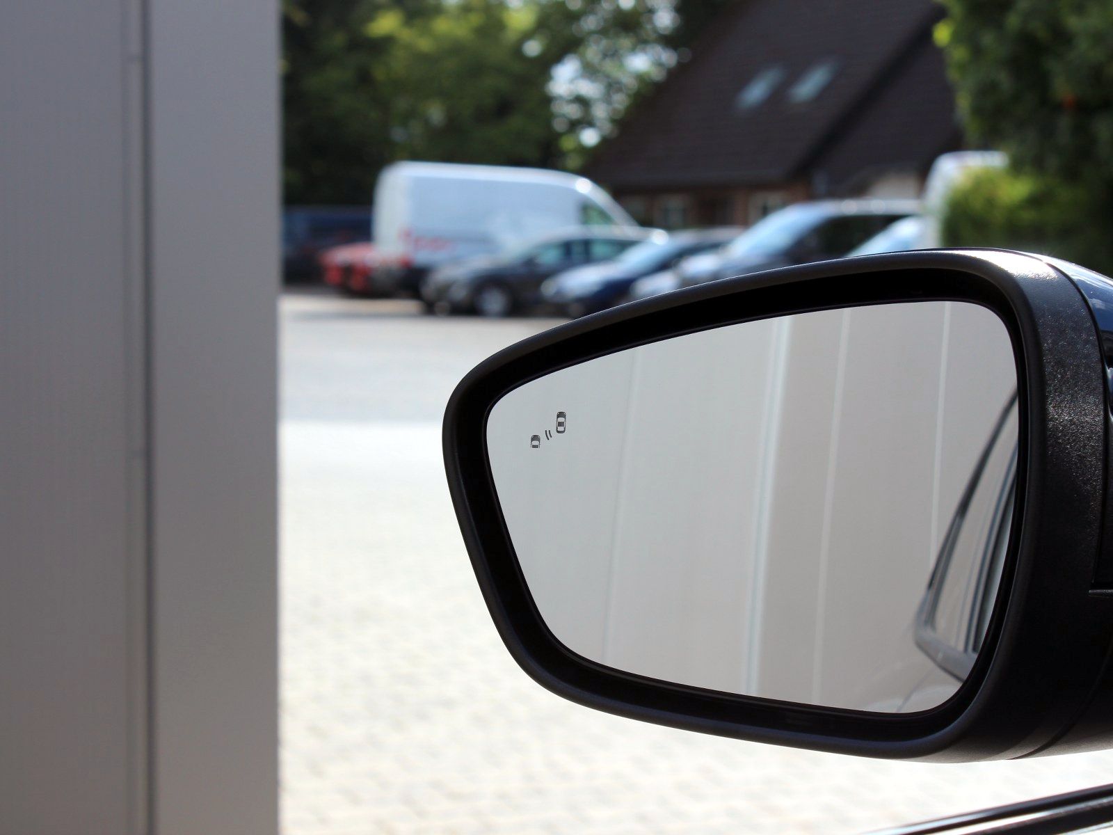 Fahrzeugabbildung Ford Kuga Hybrid Titanium