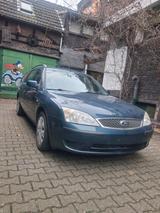 Ford Mondeo 2,0 Ghia Autom. Ghia - Ford Mondeo aus 2004: Kombi