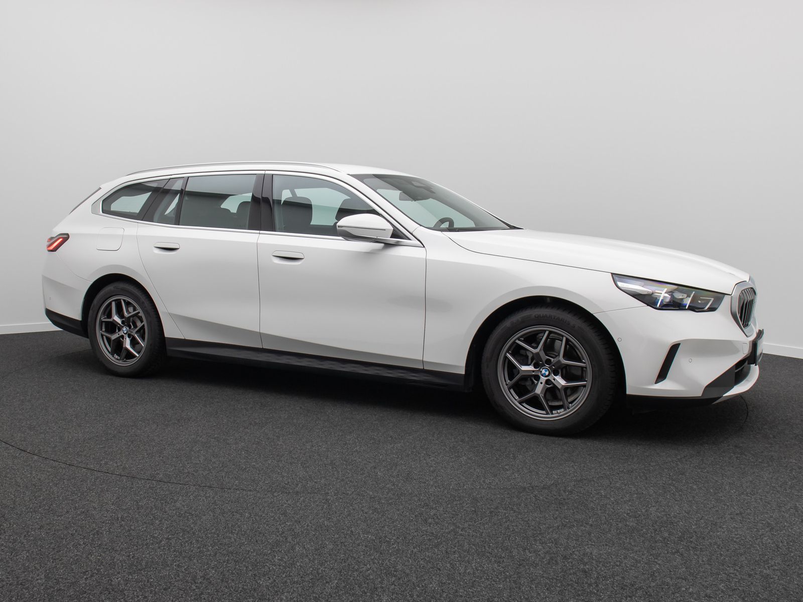 Fahrzeugabbildung BMW 520d Alarm Kamera DAB Leder Sportsitz 18Zoll