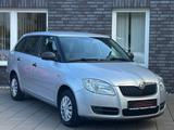 Skoda Fabia Combi 1.4 Classic/KLIMA/TÜV 04/2027 - Skoda aus 2010: Kombi