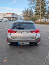 Toyota Auris Life Plus 1,6-l-Valvematic Life Plus - Toyota Auris: 1.6