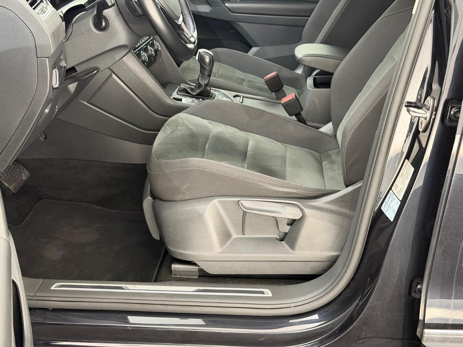 Volkswagen Tiguan 4Mo.*HIGHLINE*R LINE-LED-HUD-R.KAM-KEYLES, миниатюра 22