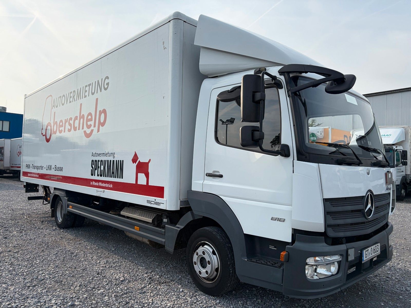 Fahrzeugabbildung Mercedes-Benz Atego 818 Koffer 7200 mm LBW Autom. Klima