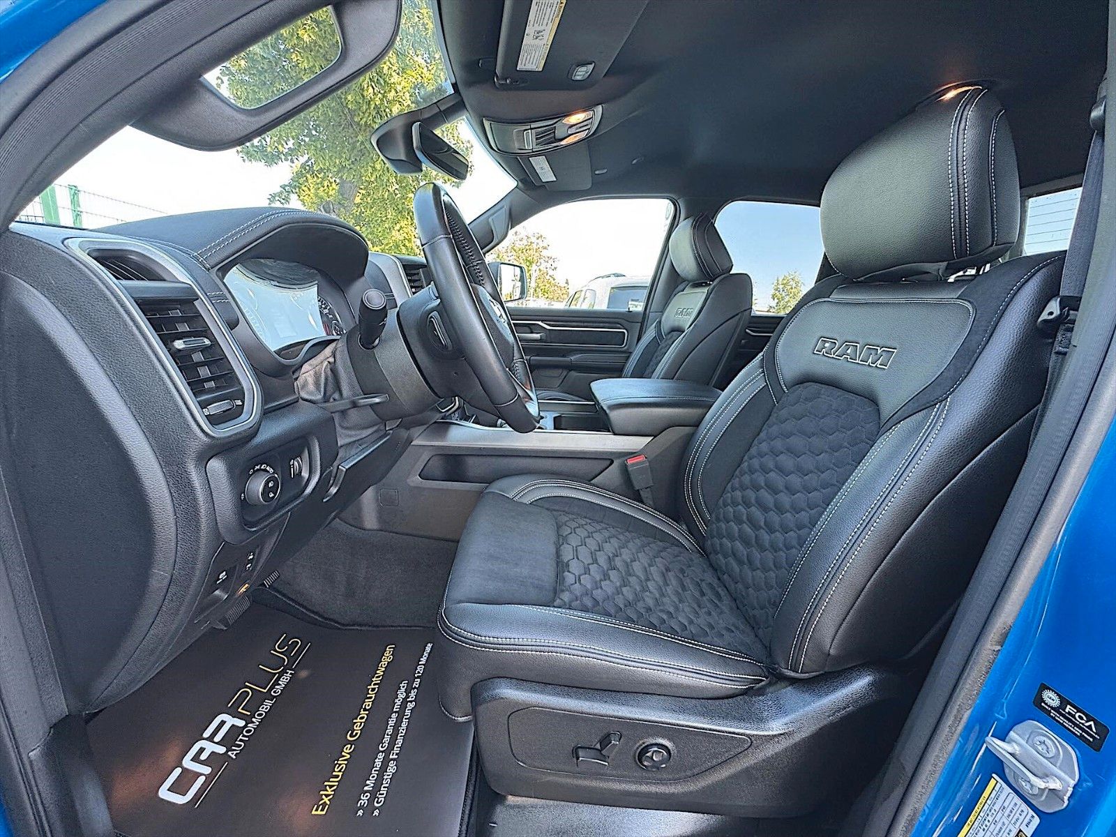 Fahrzeugabbildung Dodge RAM 5.7 V8 HEMI Night Editon Offroad 4x4 LONGBED