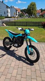 Sur-Ron Ultrabee - DIRT BIKE VON 81 BIS 125 CCM