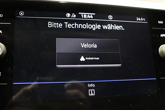 Polo Life GOAL 1.0 TSI LED NAVI PDC FREISP. TEMP