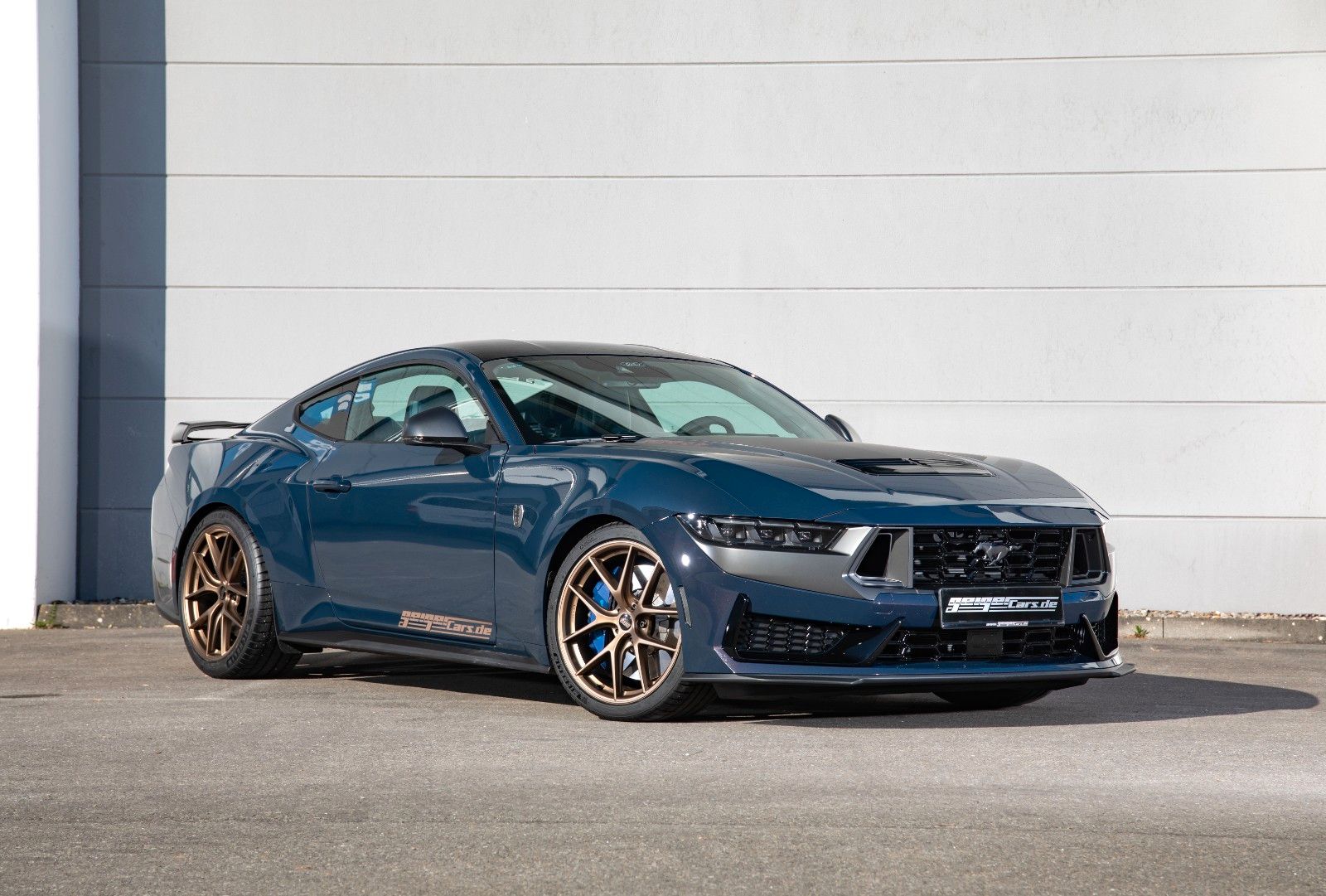 Ford Mustang Fastback 5.0 Ti-VCT V8 334 Dark Horse