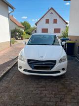 Peugeot 301 I Benziner I 8-fach Alu - Peugeot 301 Gebrauchtwagen