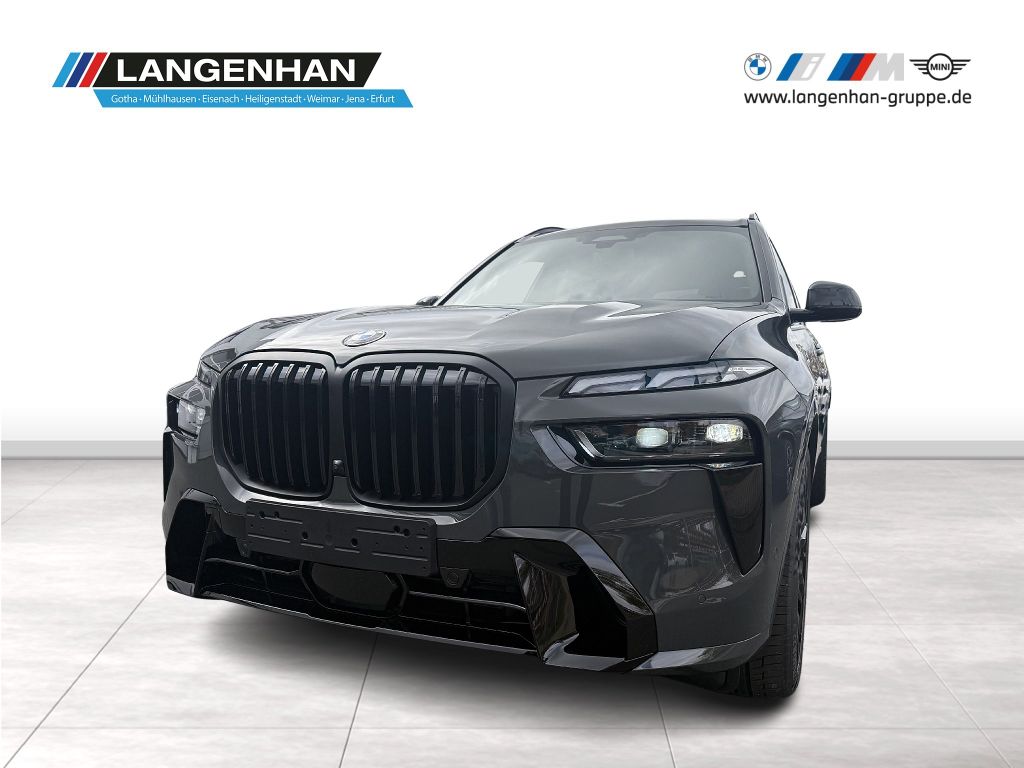 Image of BMW X7