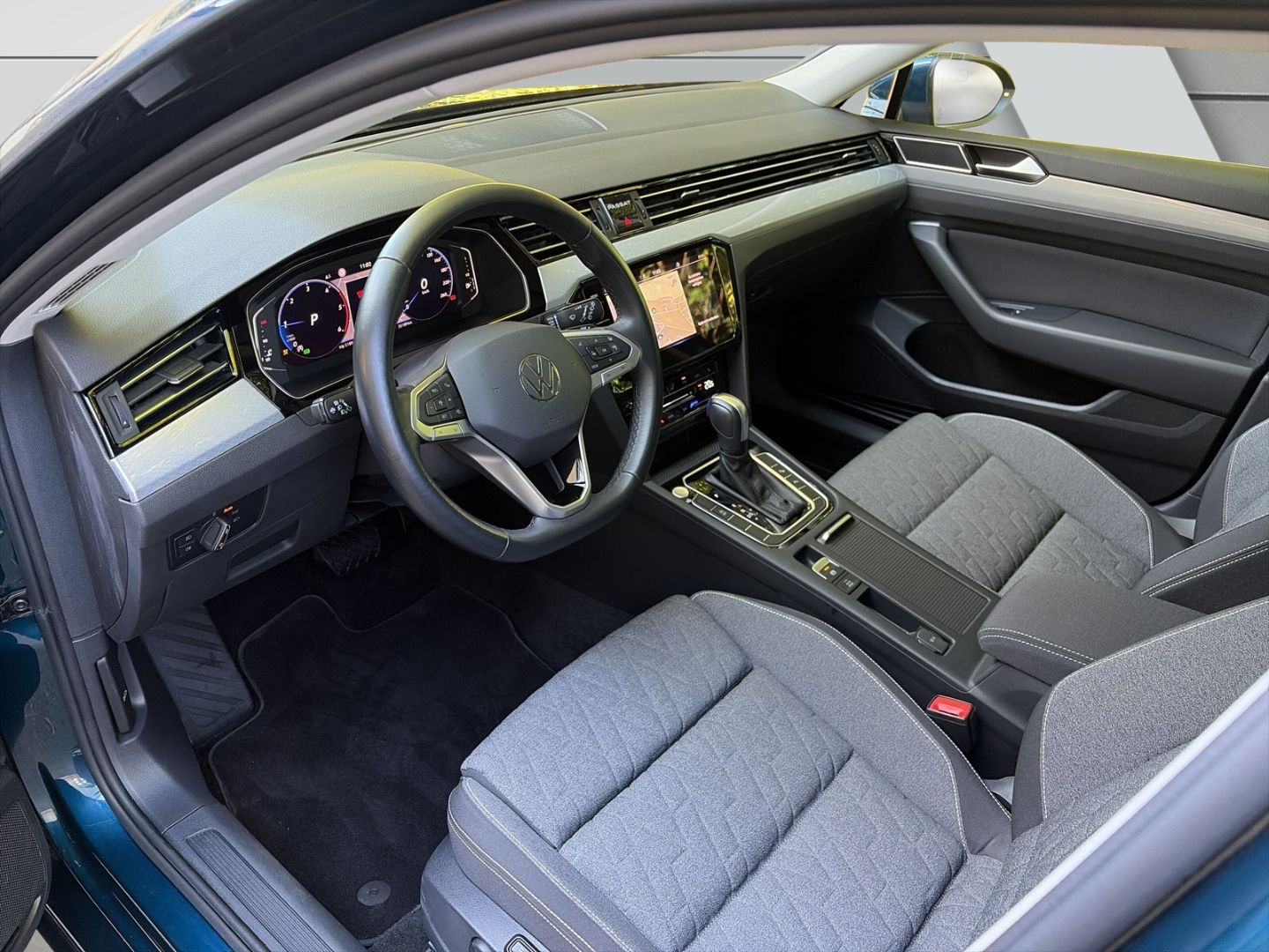 Volkswagen Passat Business 2.0TDI DSG Matrix Navi Dig.Cockp foto 5