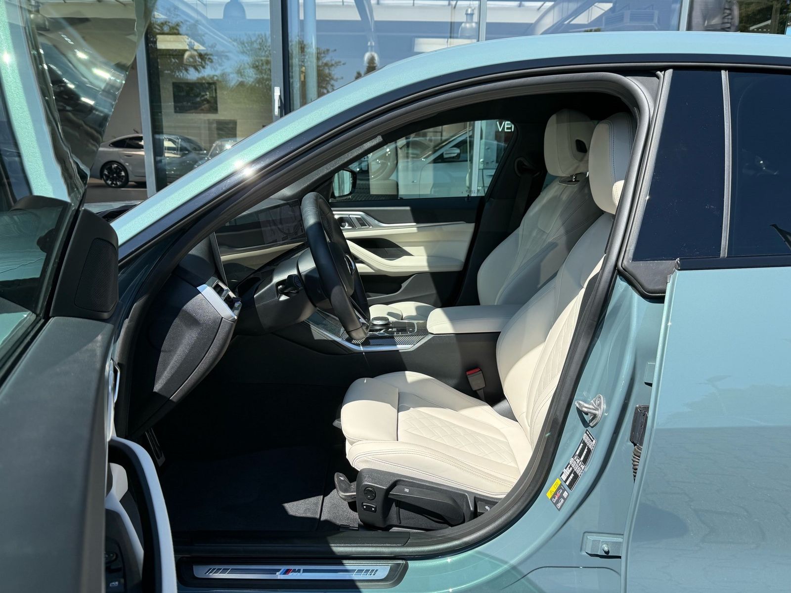 BMW i4 - Bild 10