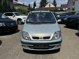 Renault Scenic 1.6 16V Expression - Renault aus 2001