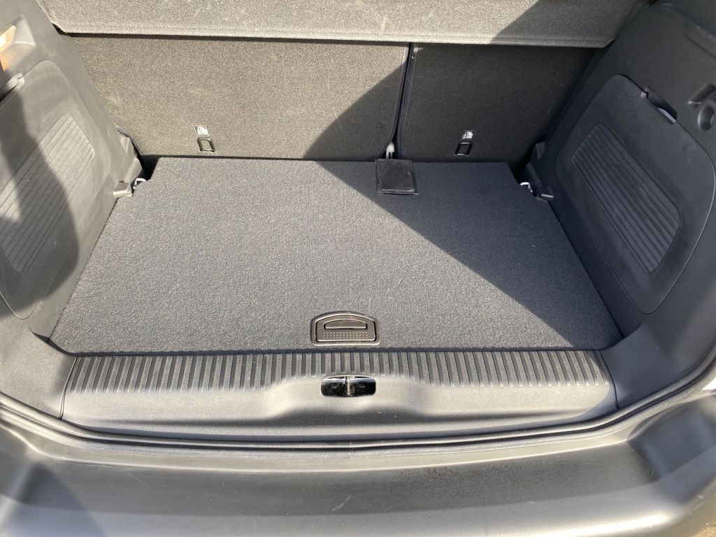 Fahrzeugabbildung Citroën C3 Aircross PureTech 110 Stop & Start OPF Feel
